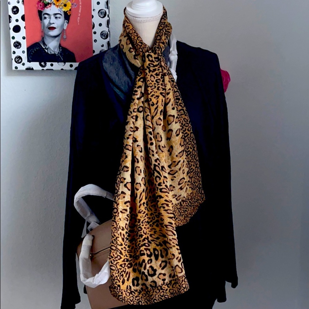 Leopard silk scarve /hair wrap OZ